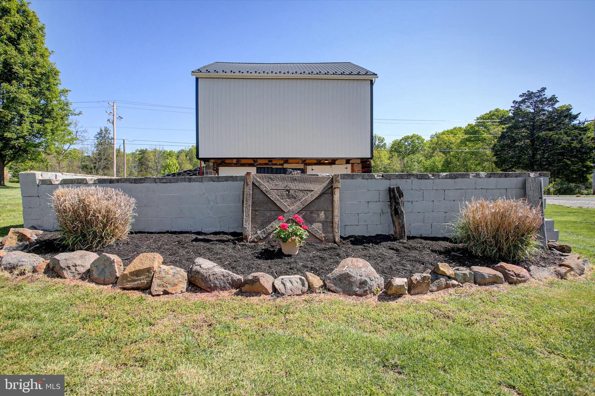670 Zeigler Road Dover, PA 17315 - Photo 8 of 68 Gallery Image 8