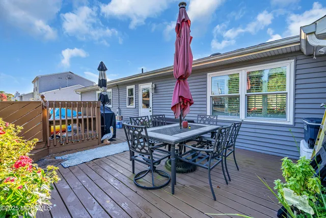 $579,999 | 833 12th Avenue, Toms River, NJ 08757