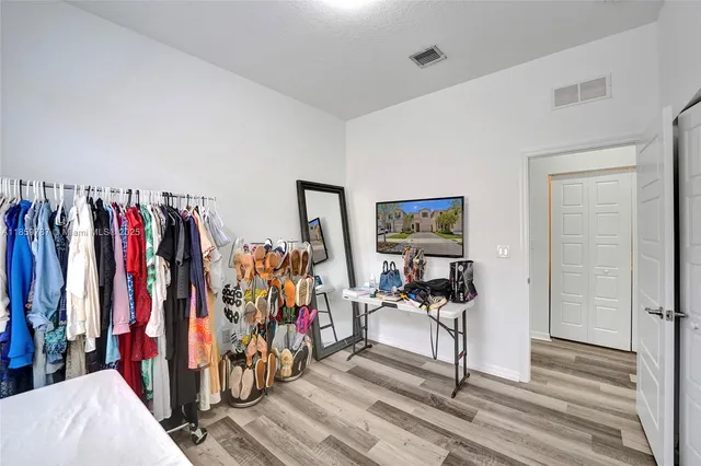 $875,000 | 650 Northeast 191st Terrace, Miami, FL 33179