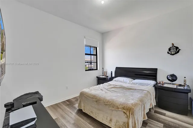 $875,000 | 650 Northeast 191st Terrace, Miami, FL 33179