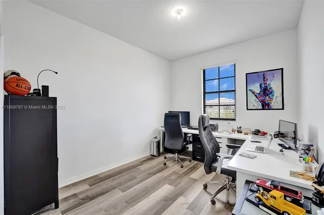 $875,000 | 650 Northeast 191st Terrace, Miami, FL 33179