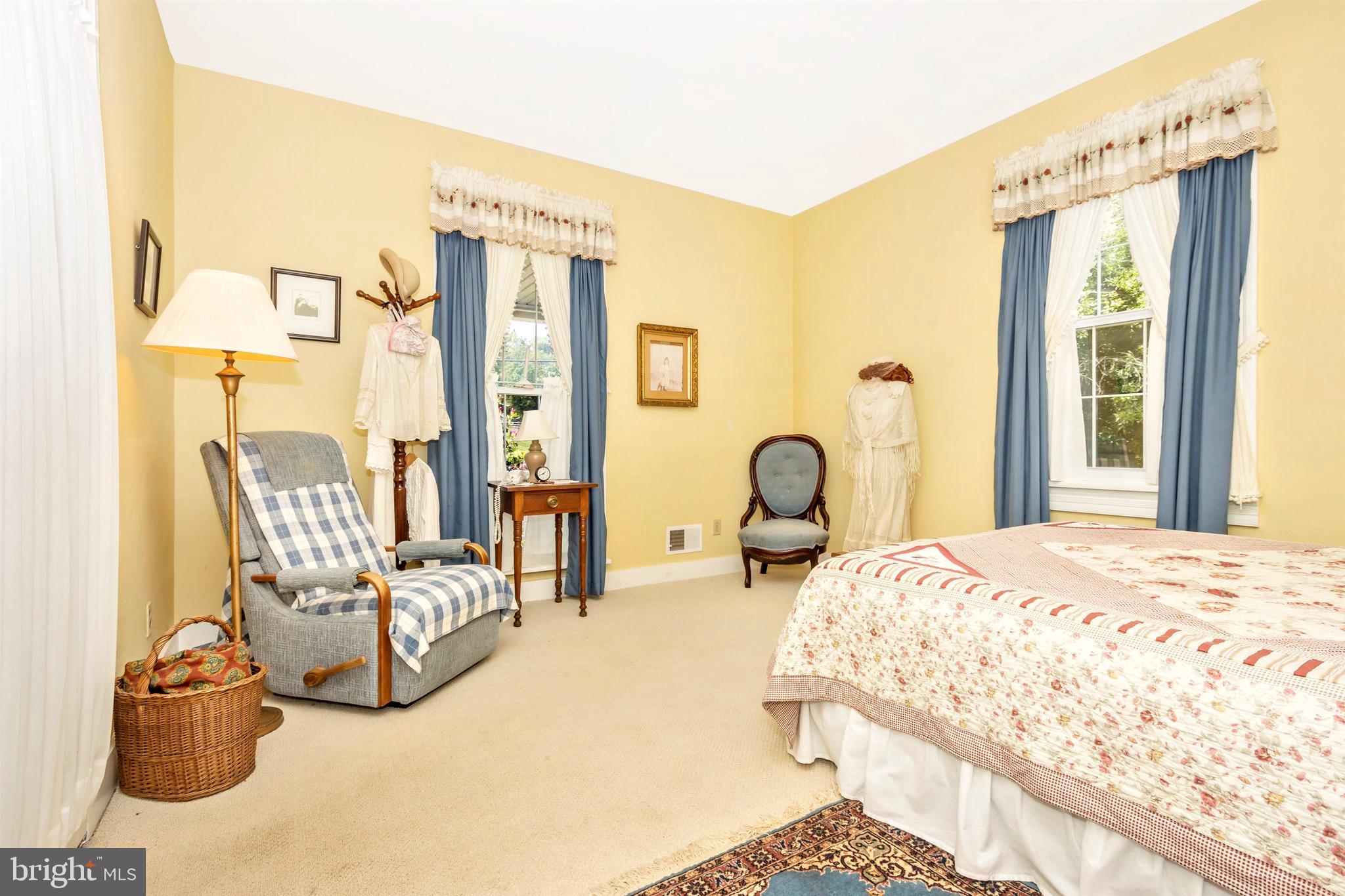 2827 Bird View Road Finksburg, MD 21048 - Photo 5 of 67 First floor bedroom