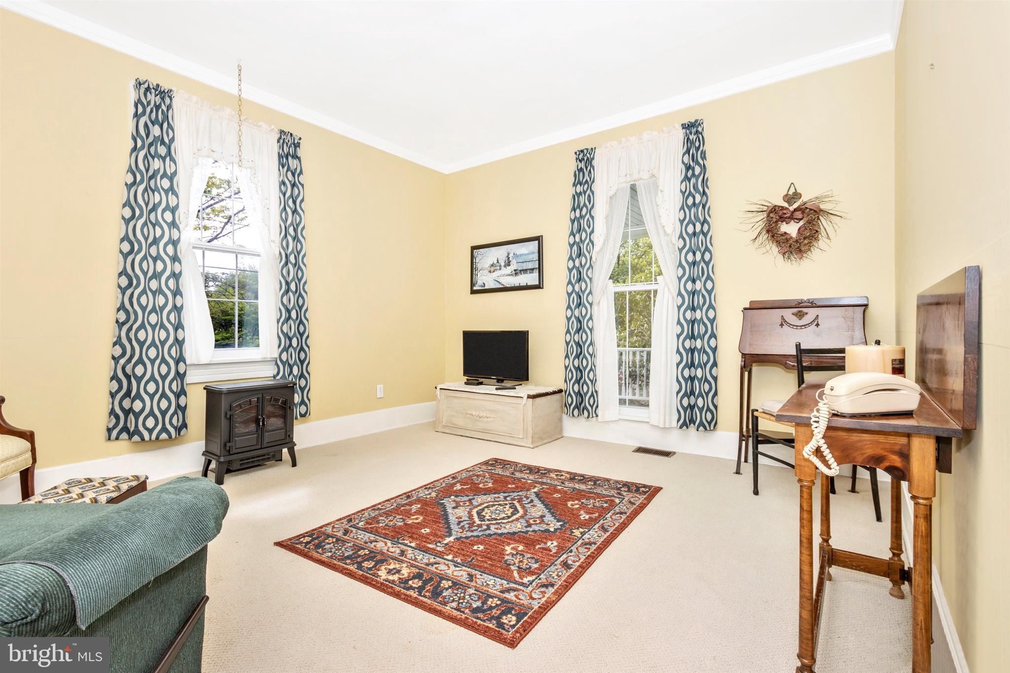 2827 Bird View Road Finksburg, MD 21048 - Photo 6 of 67 Living Room/Parlor