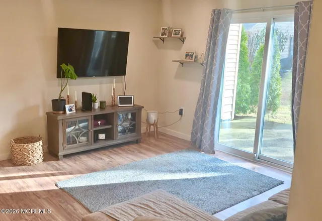 $289,000 | 1403 Violet Lane, Jackson, NJ 08527