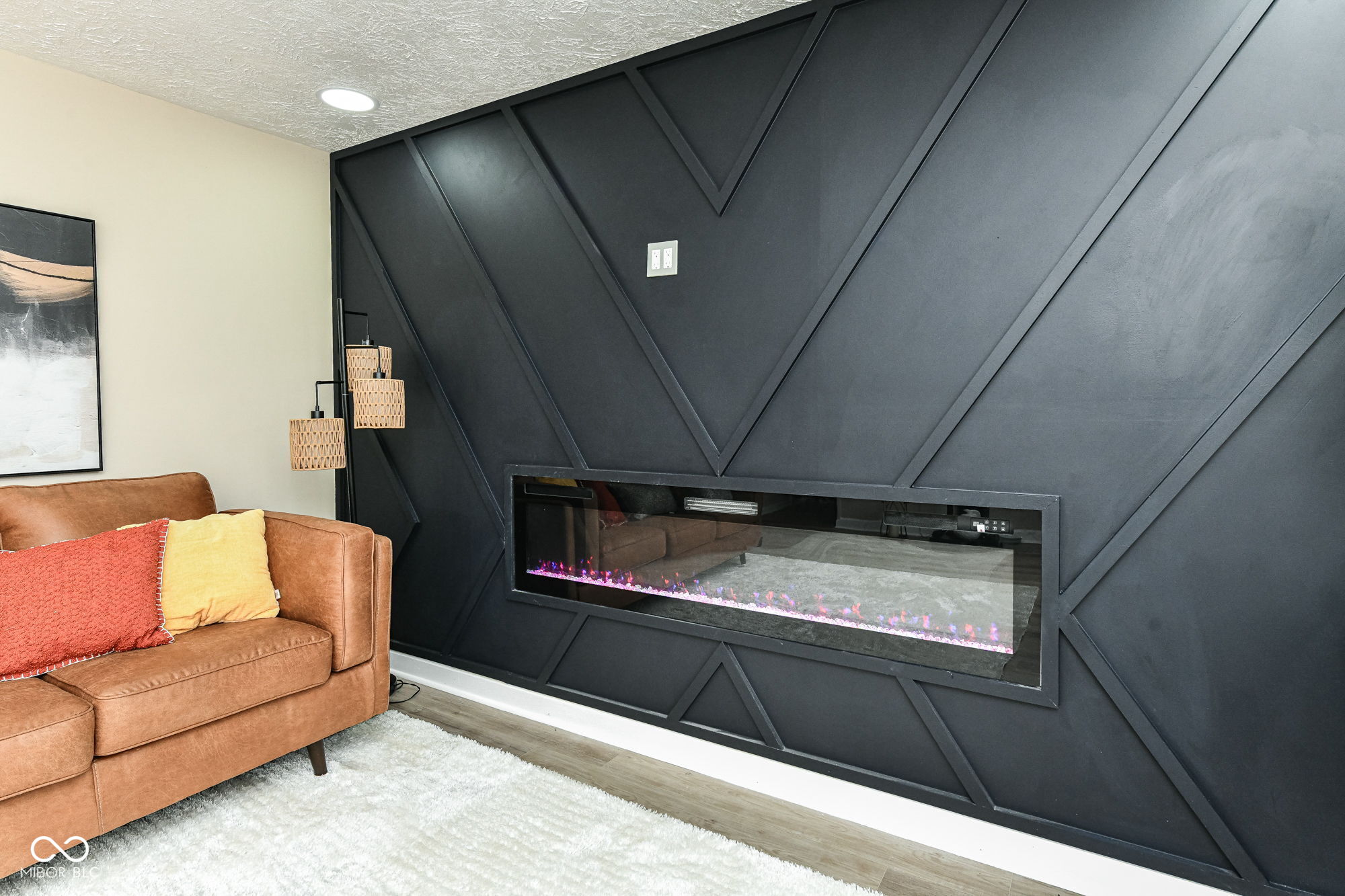 651 Fabyan Road Indianapolis, IN 46217 - Photo 4 of 33 Gallery Image 4