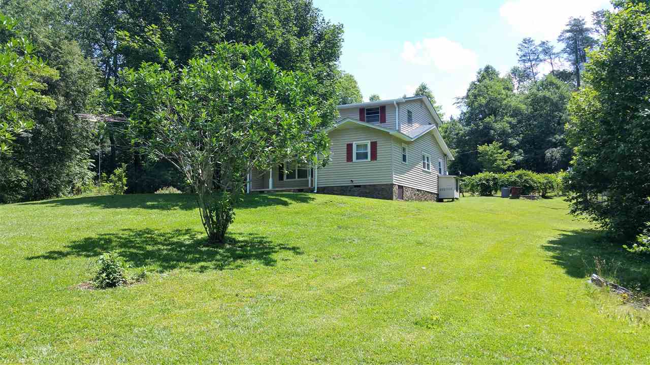 1613 Jameson Road Easley, SC 29640 - Photo 5 of 36