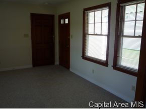 3052 South 2nd Street Springfield, IL 62703 - Photo 3 of 11