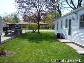 3052 South 2nd Street Springfield, IL 62703 - Photo 10 of 11