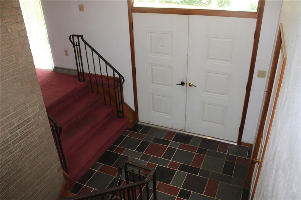 116 Wise Road Butler, PA 16002 - Photo 12 of 41
