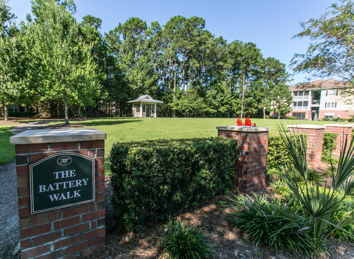 1909 Basildon Road Mount Pleasant, SC 29466 - Photo 23 of 36 9Z8A9836