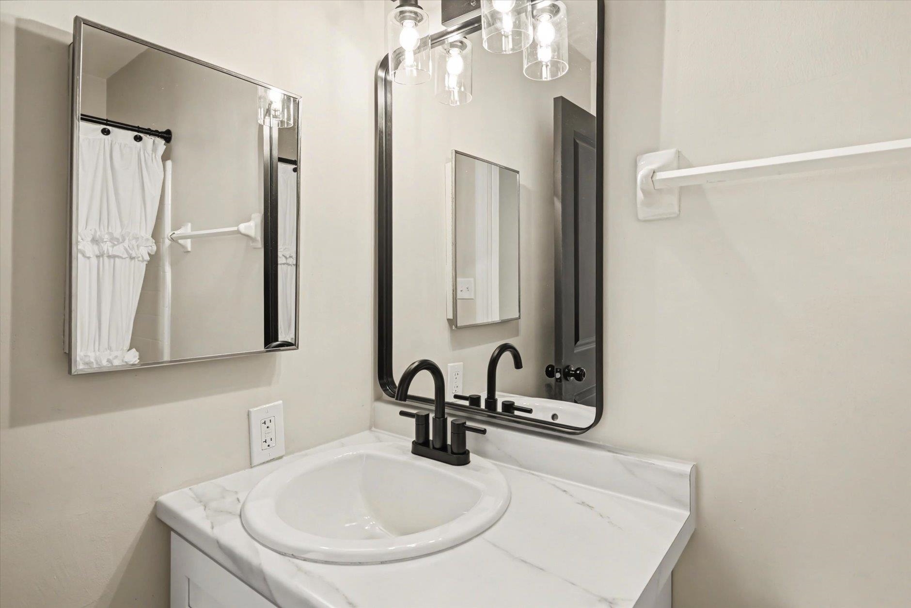 2618 Mayfair Road Tallahassee, FL 32303 - Photo 22 of 36