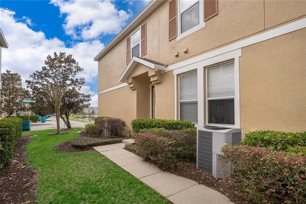 $2,190 | 10791 Gran Paradiso Drive, Unit 13A, Orlando, FL 32832