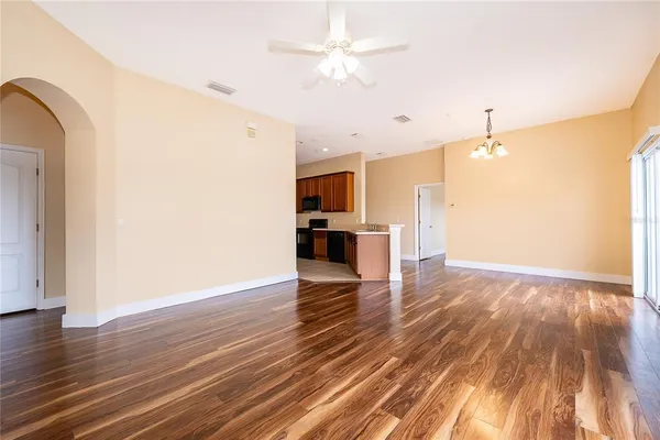 $2,190 | 10791 Gran Paradiso Drive, Unit 13A, Orlando, FL 32832