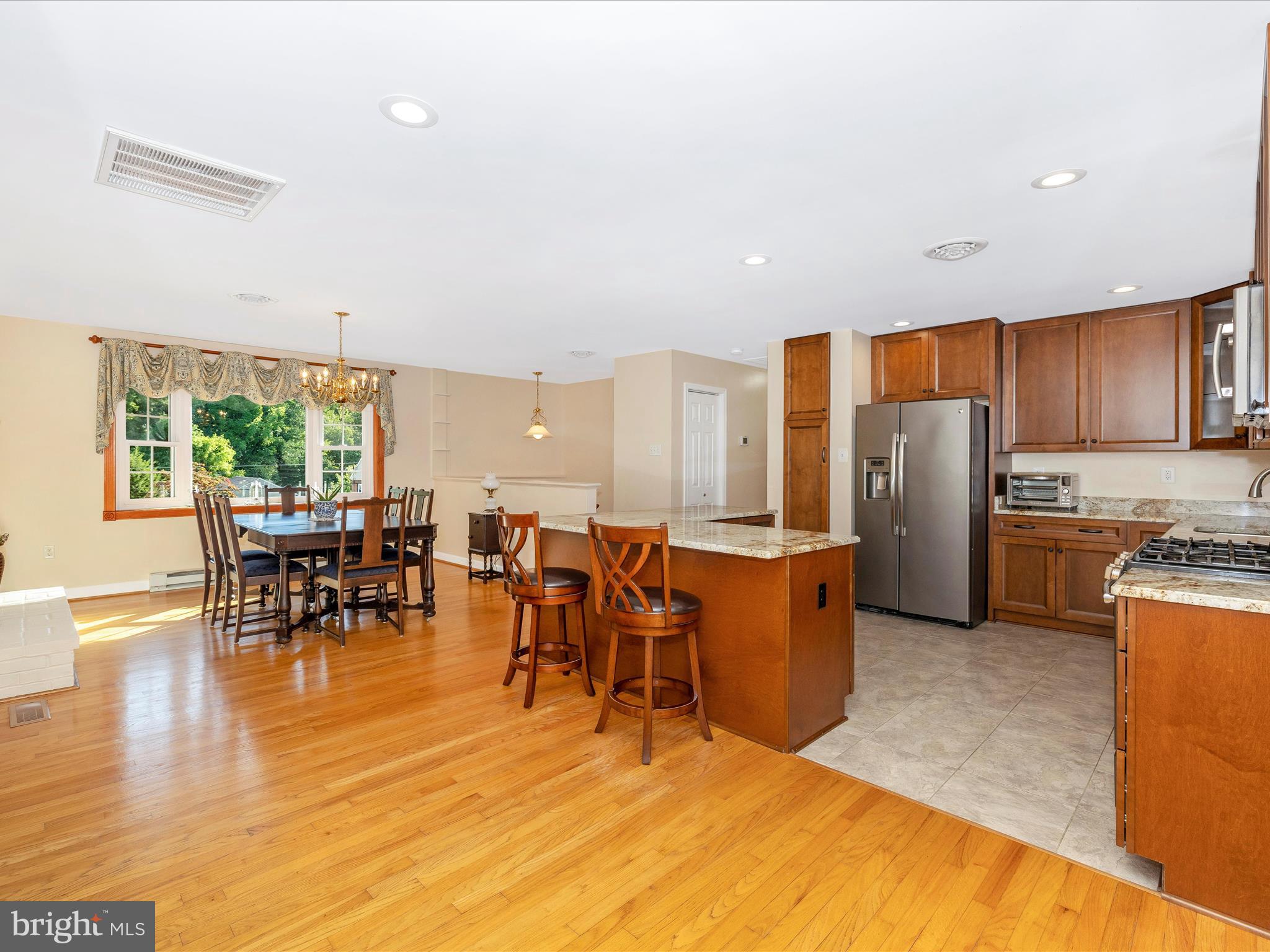 9028 Hamburg Road Frederick, MD 21702 - Photo 11 of 65 Kitchen & Dining