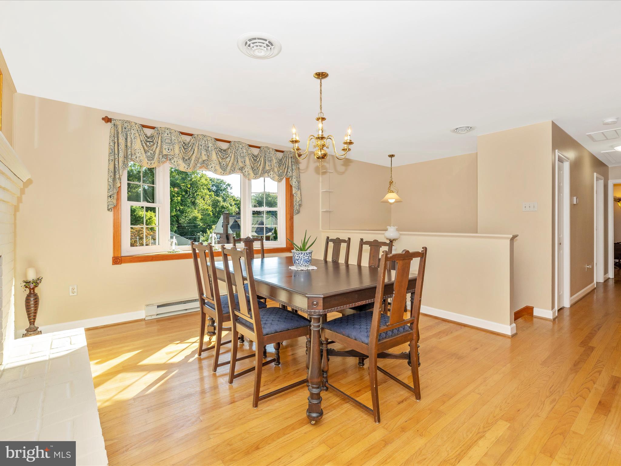 9028 Hamburg Road Frederick, MD 21702 - Photo 7 of 65 Dining Area
