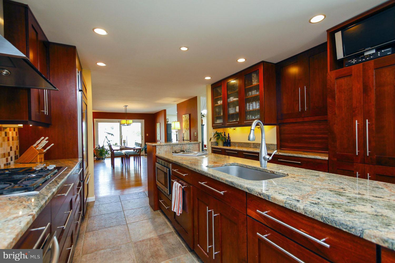 3055 Rundelac Road Annapolis, MD 21403 - Photo 6 of 30 High End Detailing and Finishing