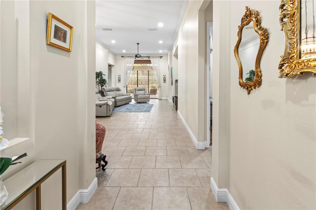 7339 Riviera Cove Lakewood Ranch, FL 34202 - Photo 3 of 38