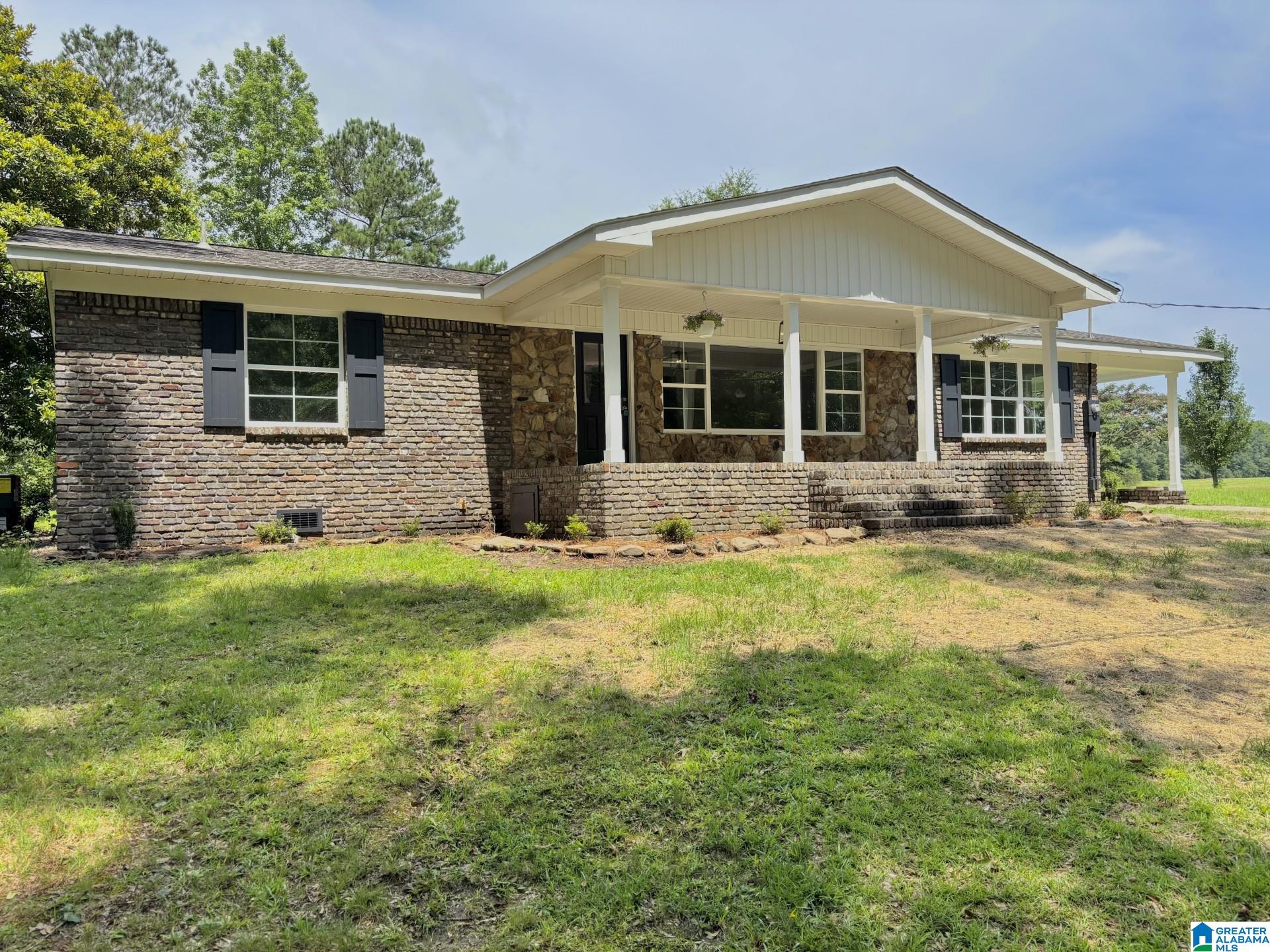 8160 Mill Creek Road Dora, AL 35062 - Photo 1 of 29
