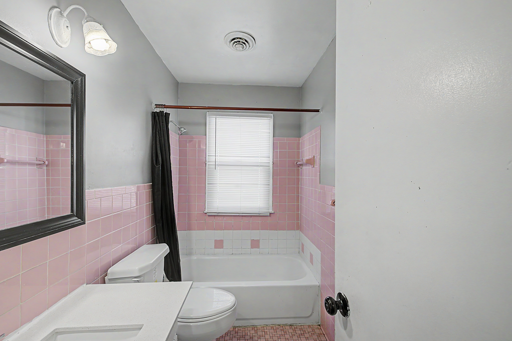 4034 Cleveland Street Northeast Minneapolis, MN 55421 - Photo 13 of 36