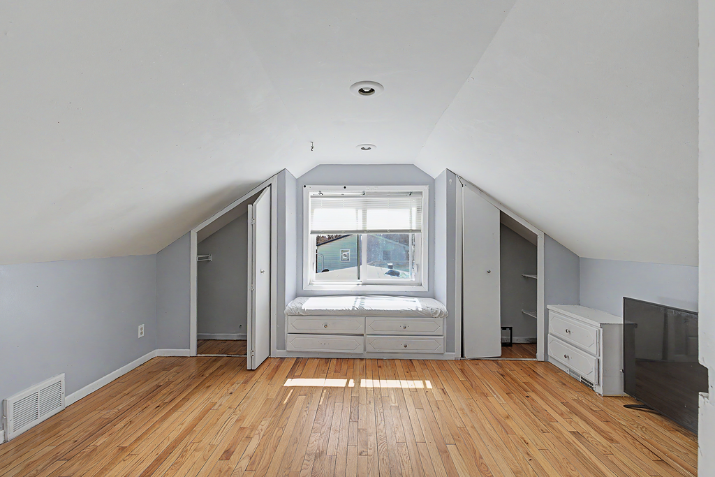4034 Cleveland Street Northeast Minneapolis, MN 55421 - Photo 17 of 36