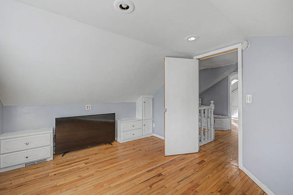 4034 Cleveland Street Northeast Minneapolis, MN 55421 - Photo 18 of 36