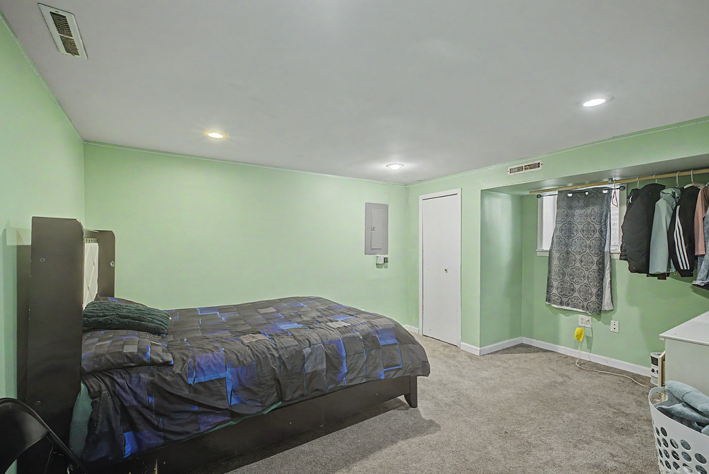 4034 Cleveland Street Northeast Minneapolis, MN 55421 - Photo 24 of 36