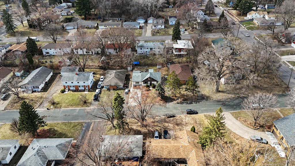 4034 Cleveland Street Northeast Minneapolis, MN 55421 - Photo 34 of 36
