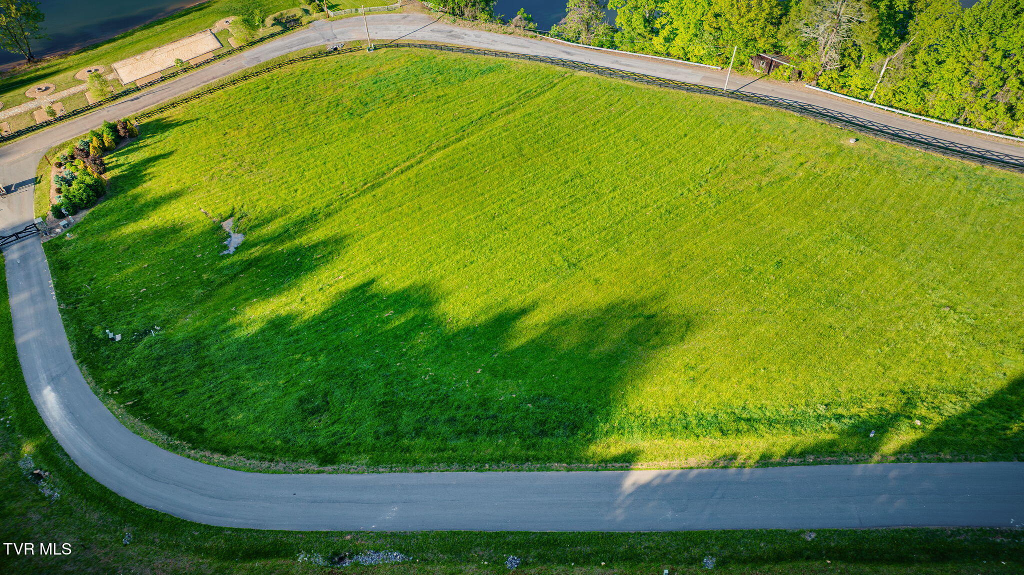 Tbd Tbd Cowan Town & Eagle Ridge Pkwy Road, Unit 16 Butler, TN 37640 - Photo 5 of 17 102