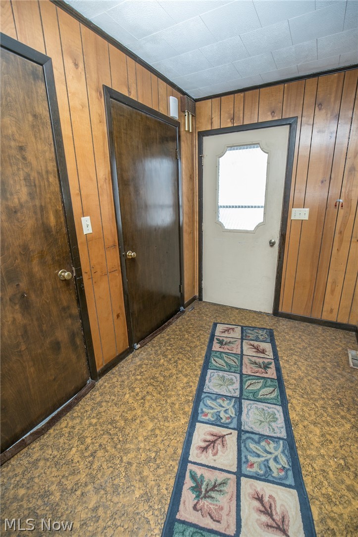 15918 Darrow Road Vermilion, OH 44089 - Photo 11 of 35 Gallery Image 11