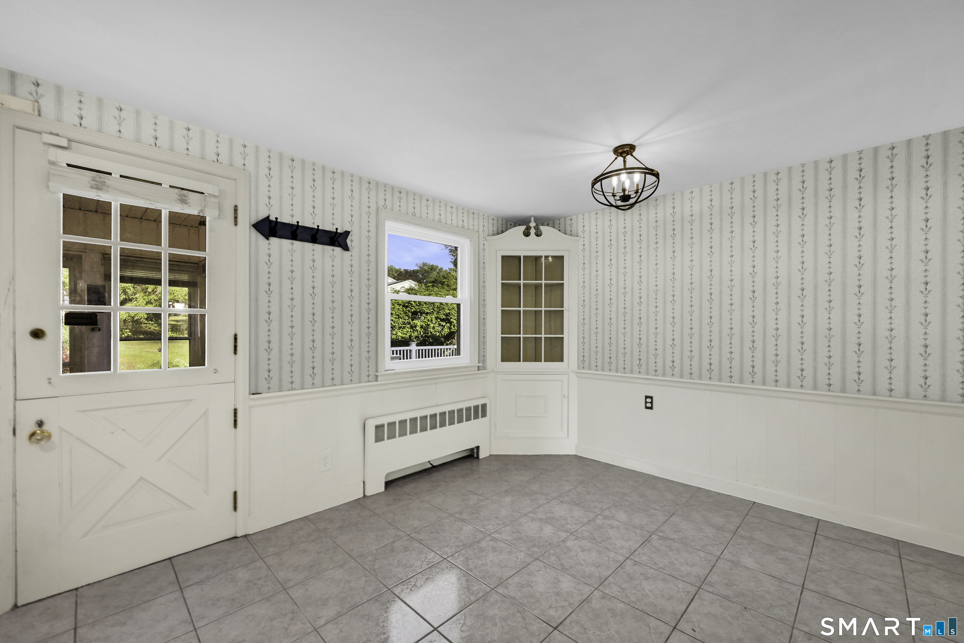 161 Red Stone Hill Bristol, CT 06010 - Photo 13 of 37