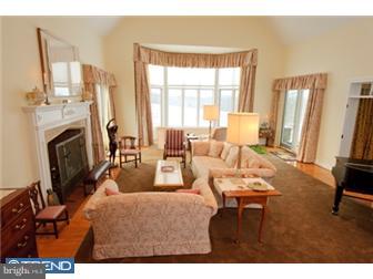 2240 Hilltop View Road Coatesville, PA 19320 - Photo 4 of 12 Gallery Image 4