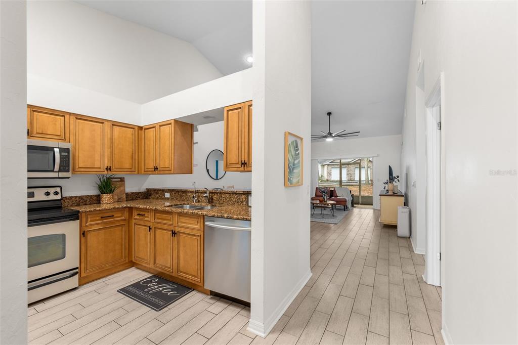 4700 Southwest Archer Road, Unit 47 Gainesville, FL 32608 - Photo 9 of 34