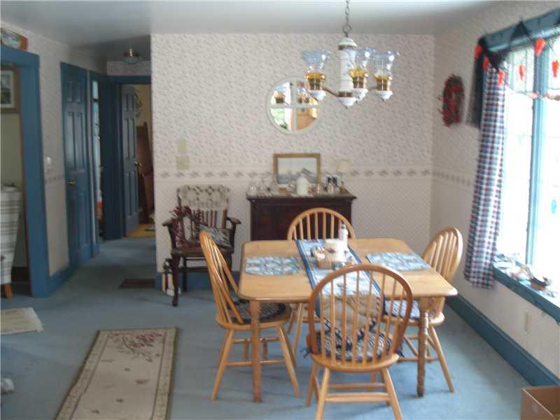 60 Nahanada Road New Harbor, ME 04554 - Photo 8 of 14 Dining Room.