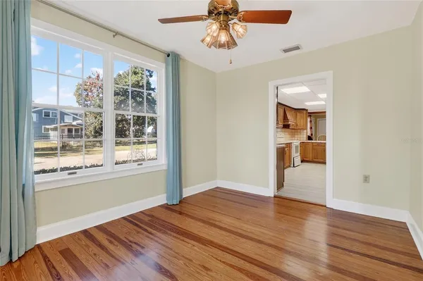 $724,999 | 1542 Lake Ariana Boulevard, Auburndale, FL 33823