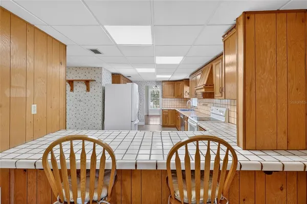 $724,999 | 1542 Lake Ariana Boulevard, Auburndale, FL 33823