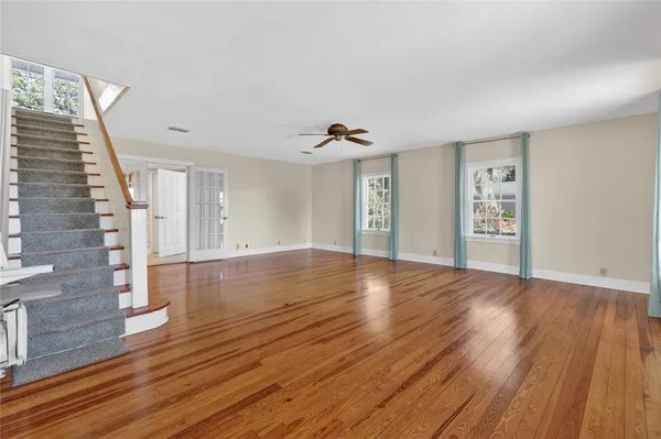 $724,999 | 1542 Lake Ariana Boulevard, Auburndale, FL 33823