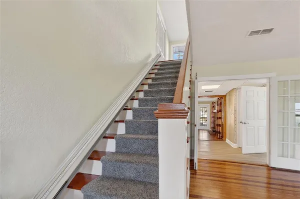 $724,999 | 1542 Lake Ariana Boulevard, Auburndale, FL 33823