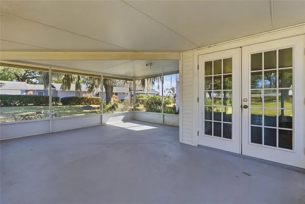 $724,999 | 1542 Lake Ariana Boulevard, Auburndale, FL 33823