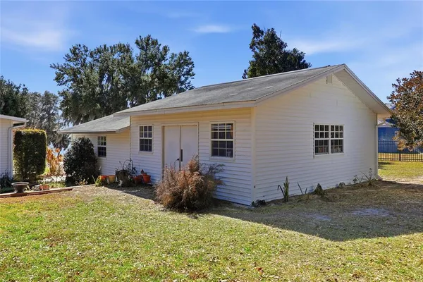 $724,999 | 1542 Lake Ariana Boulevard, Auburndale, FL 33823