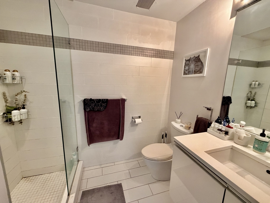 1607 Tremont Street, Unit 2 Boston, MA 02120 - Photo 11 of 11