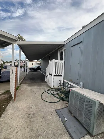 a view of a garage