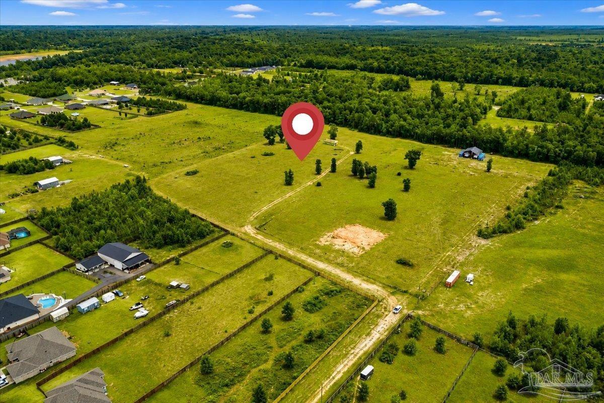 9780 Mistletoe Road Milton, FL 32583 - Photo 2 of 10