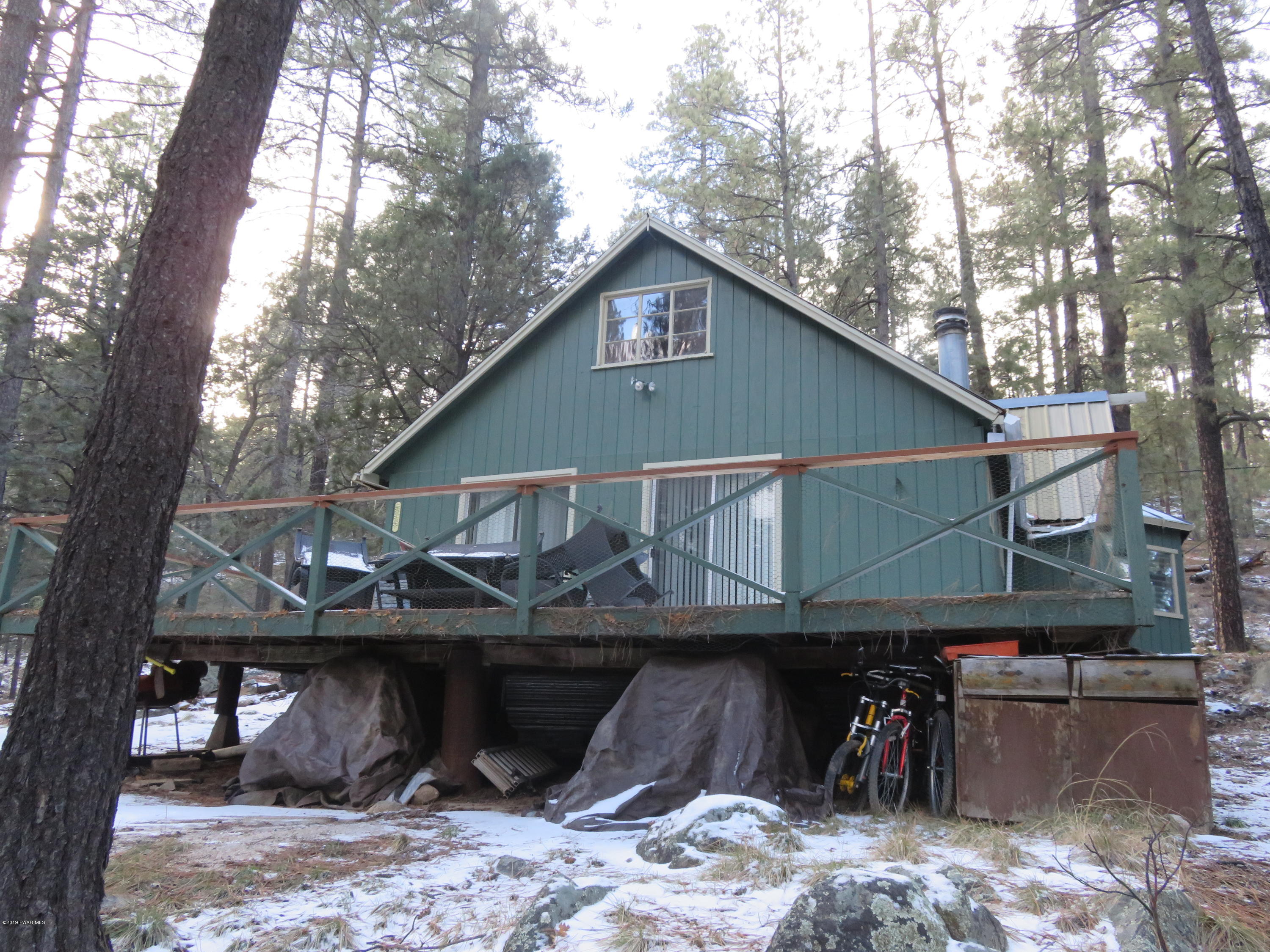 4049 East Eagle Road Prescott, AZ 86303 - Photo 1 of 21 Mountain Cabin