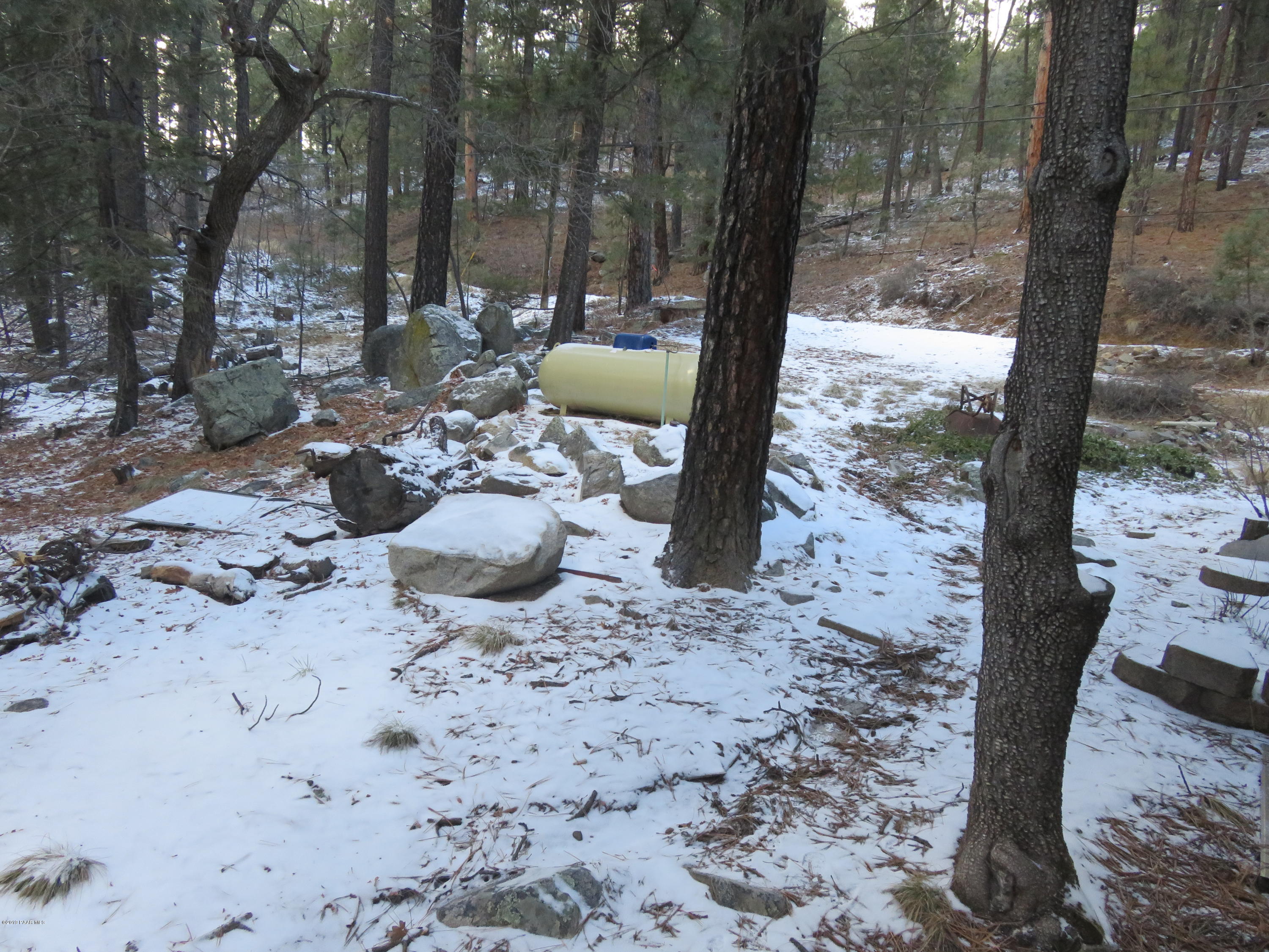 4049 East Eagle Road Prescott, AZ 86303 - Photo 7 of 21 Side Yard