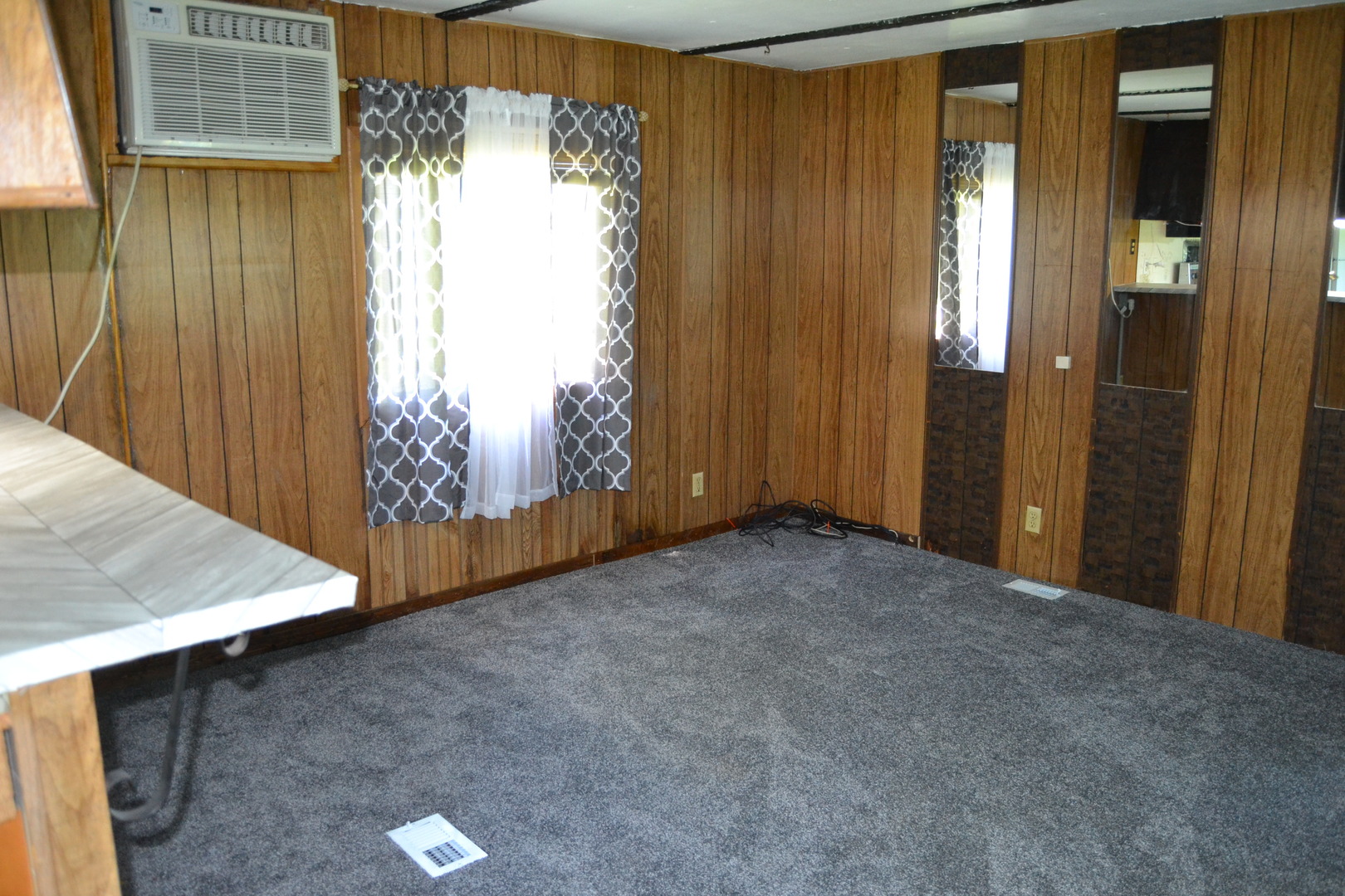 1846 North 2871st Road Ottawa, IL 61350 - Photo 13 of 18 Gallery Image 13