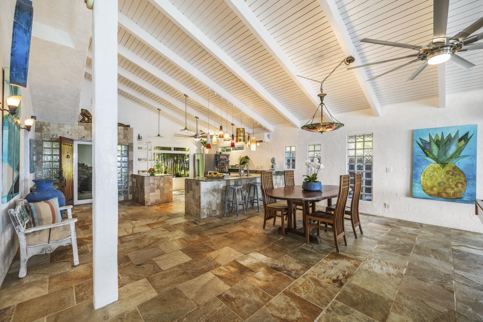 5171 Lower Honoapiilani Road Lahaina, HI 96761 - Photo 9 of 48 a dining room with lots of tables and chairs
