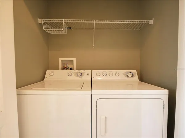 $2,300 | 13605 Daniels Landing Circle, Winter Garden, FL 34787