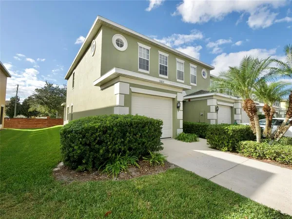 $2,300 | 13605 Daniels Landing Circle, Winter Garden, FL 34787