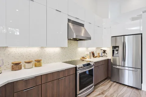 $1,895,000 | 4552 Northwest 26th Avenue, Boca Raton, FL 33434