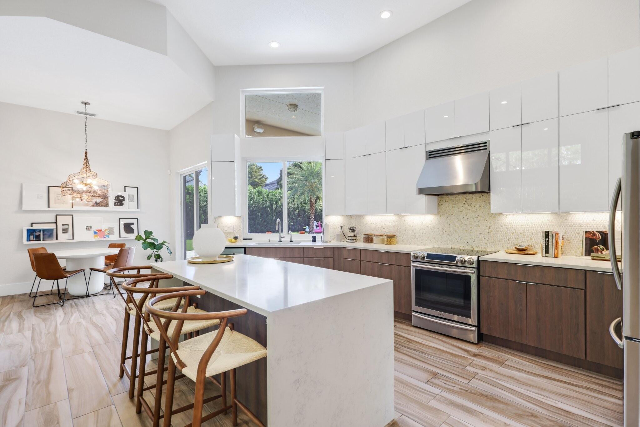 4552 Northwest 26th Avenue Boca Raton, FL 33434 - Photo 8 of 54 kitchen